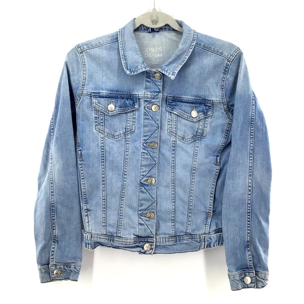 Zara Button Up Jean Jacket Medium GUC